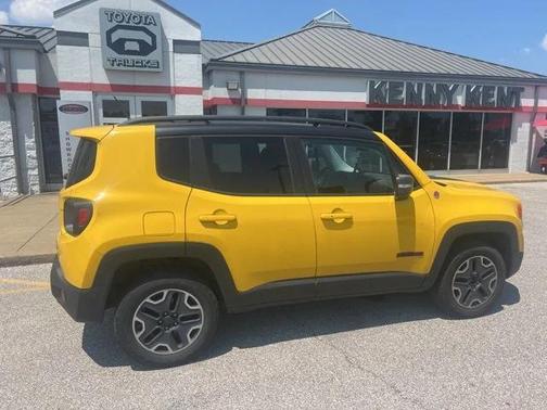 2016 Jeep Renegade Trailhawk