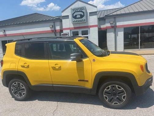 2016 Jeep Renegade Trailhawk