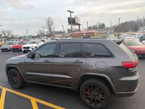 2017 Jeep Grand Cherokee Altitude