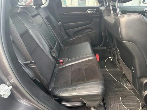 2017 Jeep Grand Cherokee Altitude