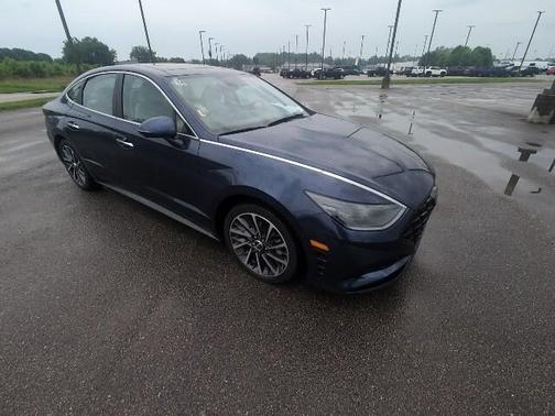 2022 Hyundai SONATA Limited