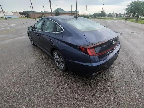 2022 Hyundai SONATA Limited