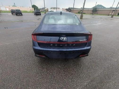 2022 Hyundai SONATA Limited