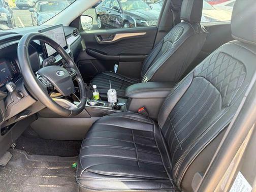 Carbonized Gray Metallic 2024 Ford Escape Active