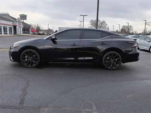 2023 Nissan Maxima SR Xtronic CVT