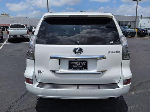 Starfire Pearl 2022 Lexus GX 460 Premium