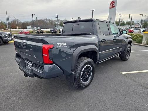 2026 Toyota Tacoma Hybrid TRD Off Road