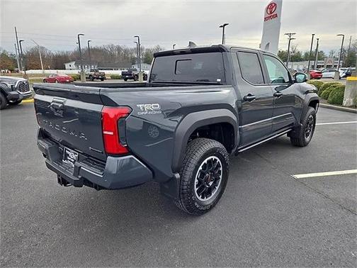 2026 Toyota Tacoma Hybrid TRD Off Road