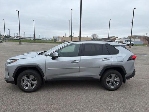 Silver Sky 2025 Toyota RAV4 XLE