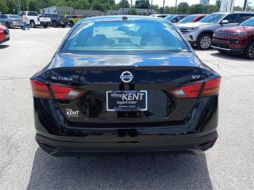2021 Nissan Altima 2.5 SV