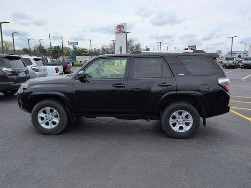 Midnight Black 2024 Toyota 4Runner SR5