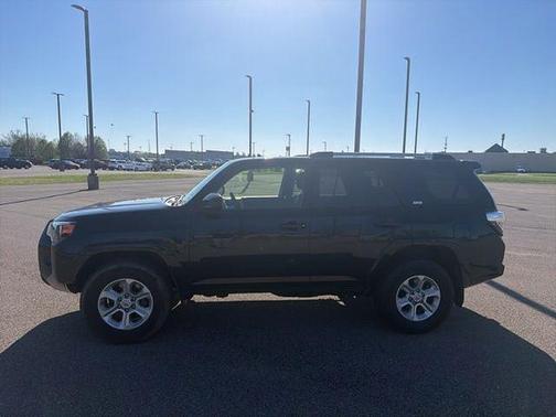 Midnight Black 2024 Toyota 4Runner SR5