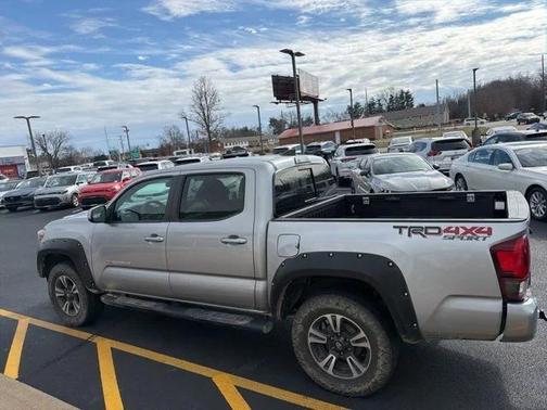 2018 Toyota Tacoma TRD Sport
