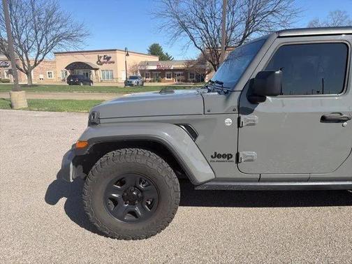 2021 Jeep Gladiator Sport S