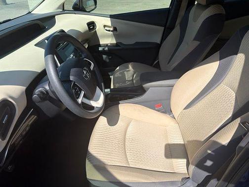 Blue Crush 2017 Toyota Prius Two