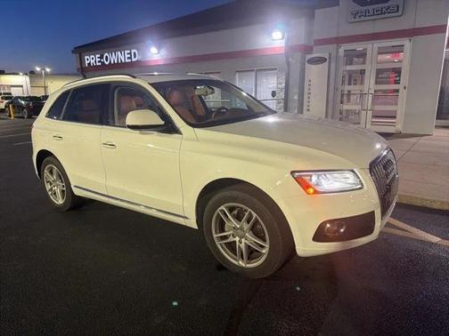 2017 Audi Q5 2.0T Premium Plus