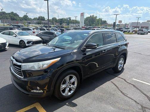 Attitude Black 2015 Toyota Highlander Limited Platinum