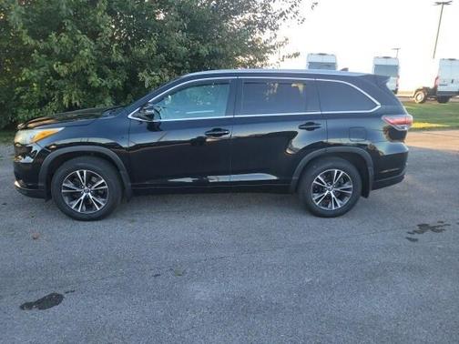 2016 Toyota Highlander XLE