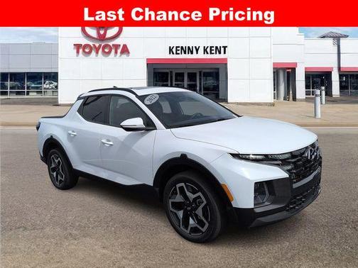 Ice White 2022 Hyundai SANTA CRUZ Limited