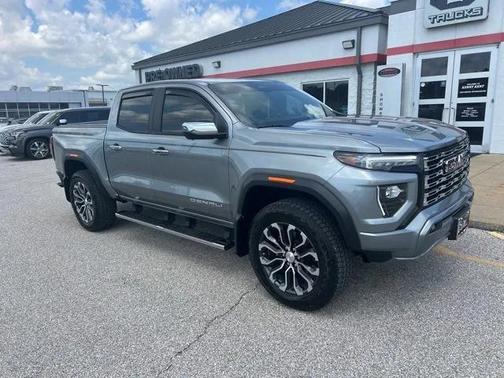 2024 GMC Canyon Denali