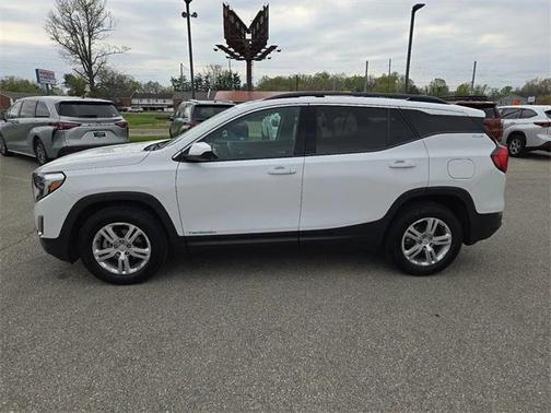 2020 GMC Terrain SLE