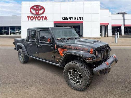 Black Clearcoat 2023 Jeep Gladiator Mojave 4x4
