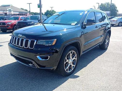 2018 Jeep Grand Cherokee Sterling Edition