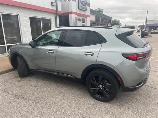 2023 Buick Envision Essence AWD