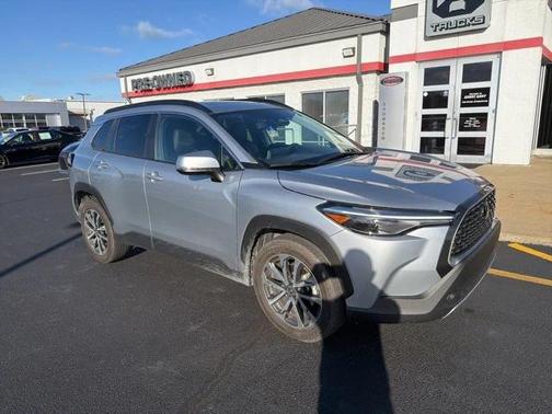 2024 Toyota Corolla Cross XLE