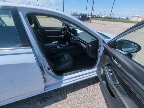 Gray Sky Pearl 2023 Nissan Altima SR FWD