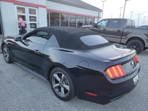 2015 Ford Mustang V6