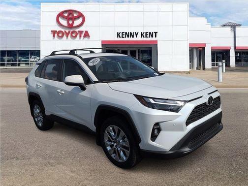 Pearl 2025 Toyota RAV4 XLE Premium