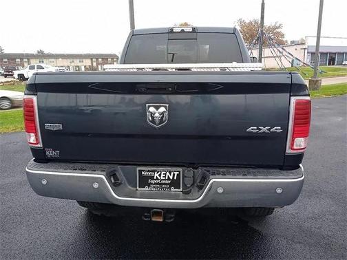 2018 RAM 2500 Laramie Crew Cab 4x4 6'4' Box