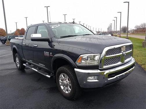 2018 RAM 2500 Laramie Crew Cab 4x4 6'4' Box