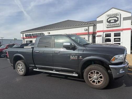 2018 RAM 2500 Laramie Crew Cab 4x4 6'4' Box