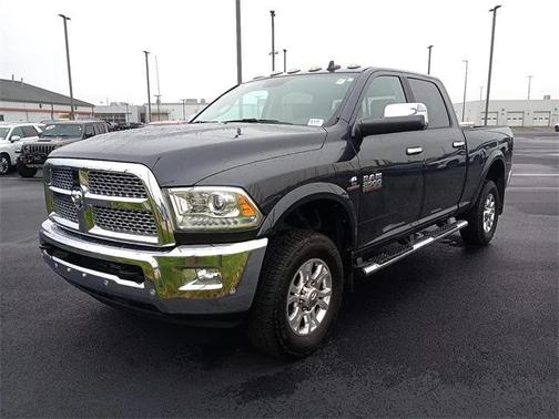 2018 RAM 2500 Laramie Crew Cab 4x4 6'4' Box