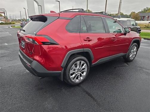 2025 Toyota RAV4 XLE Premium