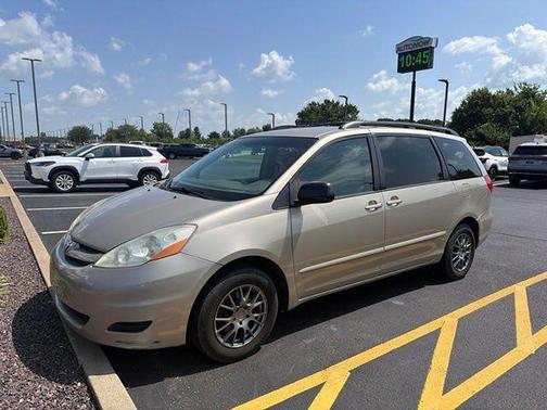 Desert Sand Mica 2008 Toyota Sienna LE