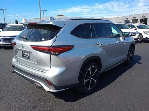 2022 Toyota Highlander XSE