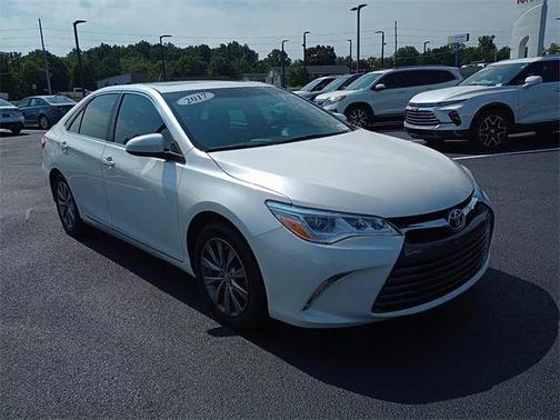 2017 Toyota Camry XLE