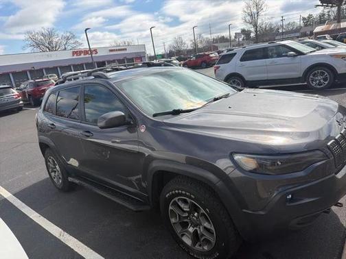 2020 Jeep Cherokee Trailhawk