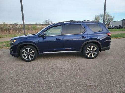 2023 Honda Pilot AWD Elite