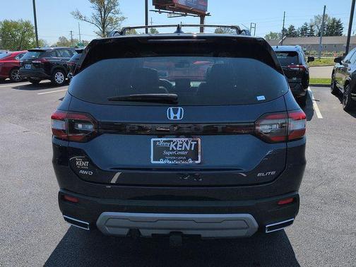 Obsidian Blue Pearl 2023 Honda Pilot AWD Elite