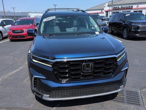 Obsidian Blue Pearl 2023 Honda Pilot AWD Elite