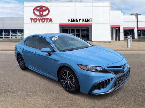 Cavalry Blue 2024 Toyota Camry SE