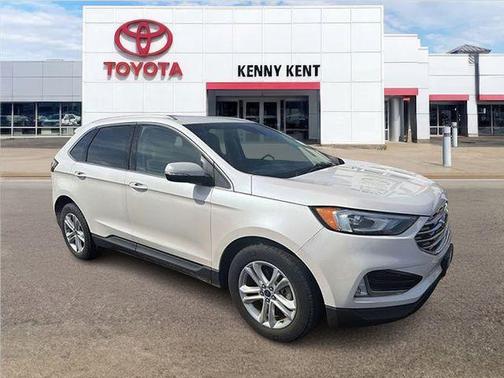 White Platinum 2019 Ford Edge SEL