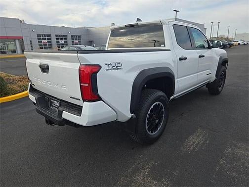 2026 Toyota Tacoma Hybrid TRD Off Road