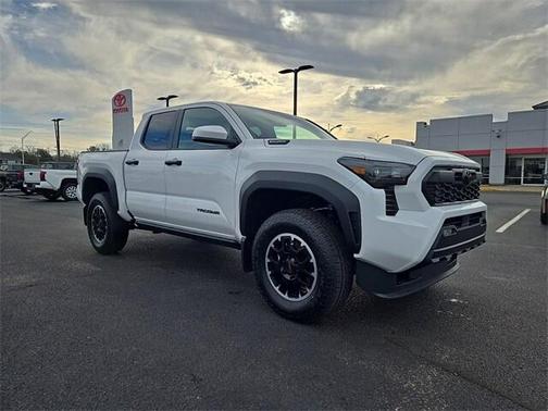 2026 Toyota Tacoma Hybrid TRD Off Road