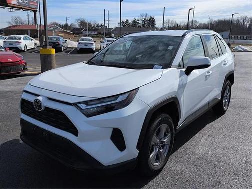 2025 Toyota RAV4 XLE