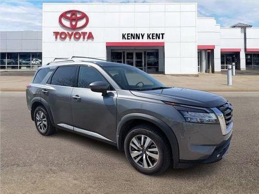 Gun Metallic 2022 Nissan Pathfinder SL 2WD